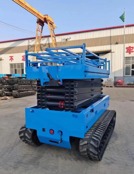 1675935369634288.jpg 全自電動(dòng)自行走履帶升降機.jpg